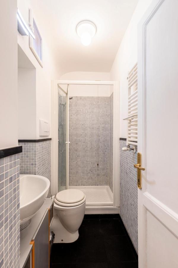 Parlamento Luxury Apartment Roma Esterno foto
