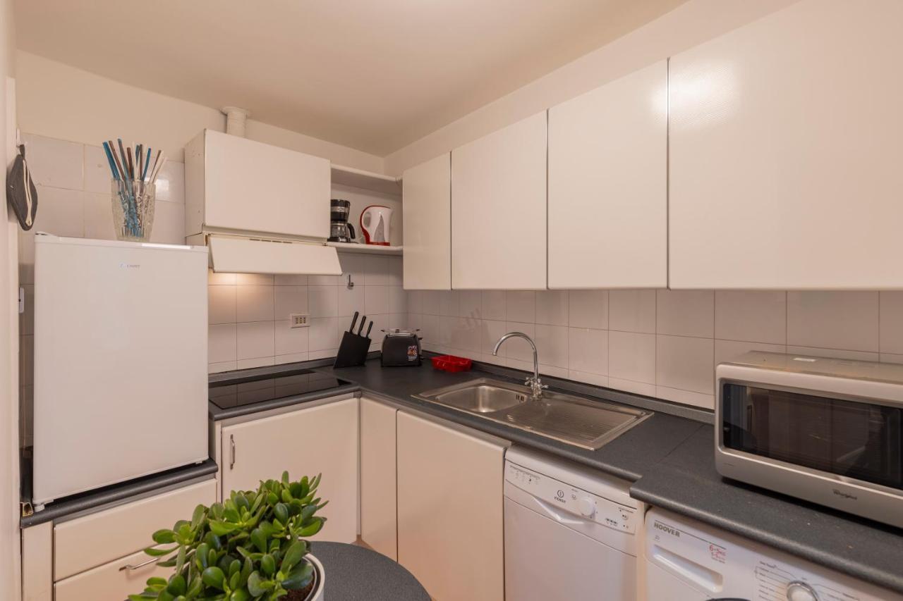 Parlamento Luxury Apartment Roma Esterno foto