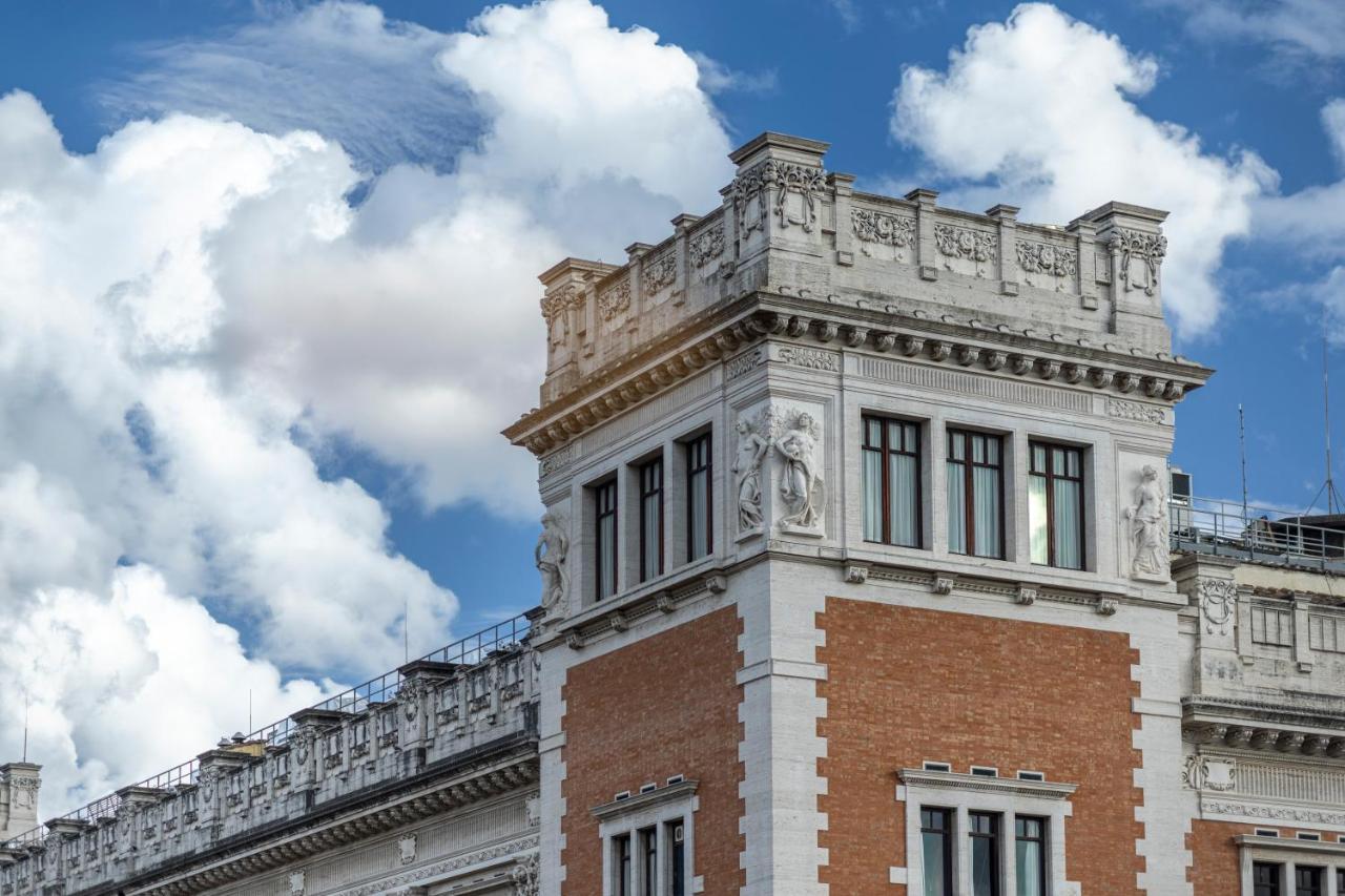 Parlamento Luxury Apartment Roma Esterno foto