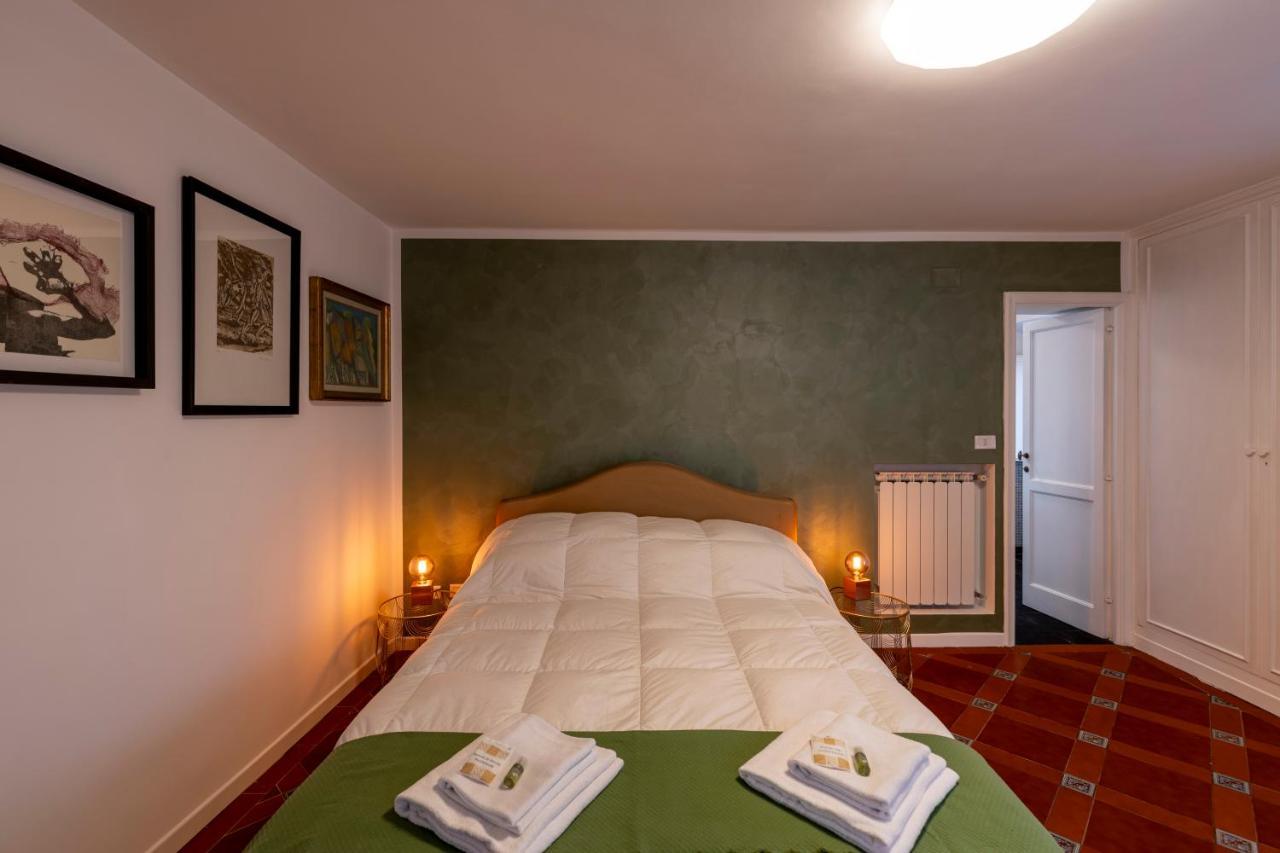 Parlamento Luxury Apartment Roma Esterno foto